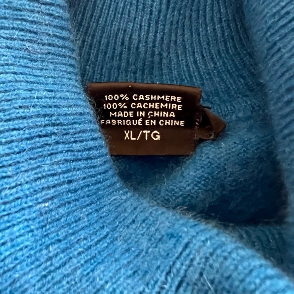 Lord & Taylor cashmere sweater - Picture 5 of 5
